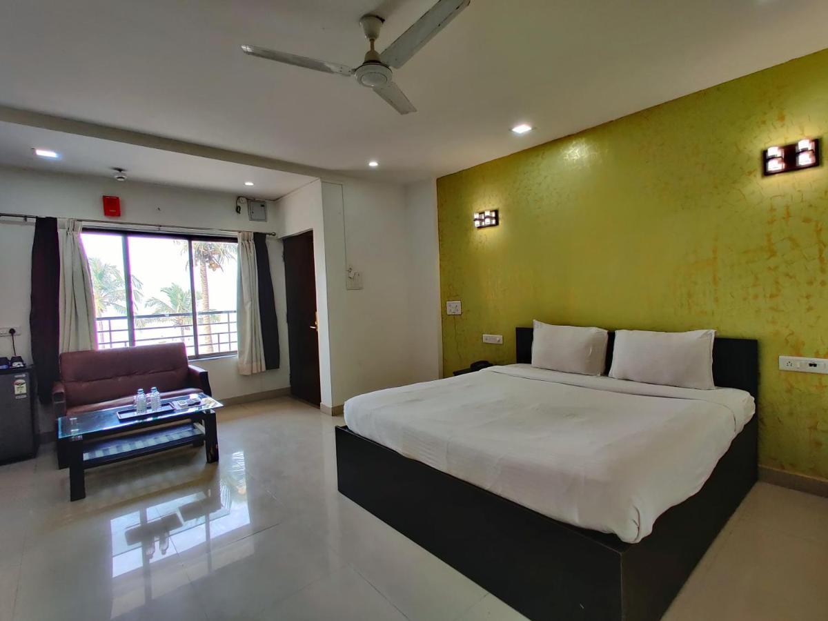 Golden Chariot Hotel Даман Экстерьер фото